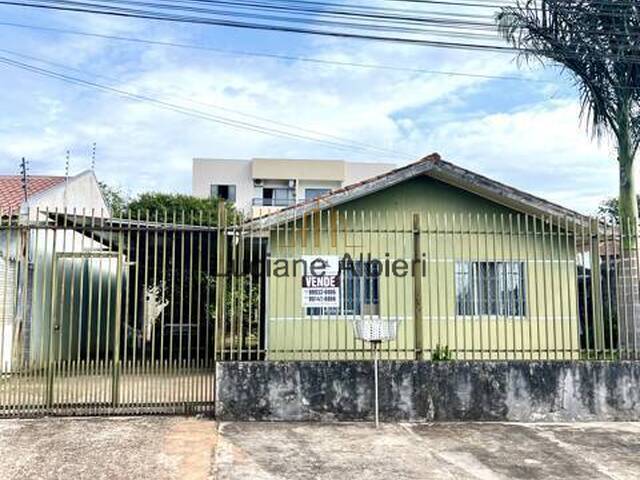#5 - Casa para Venda em Foz do Iguaçu - PR - 1