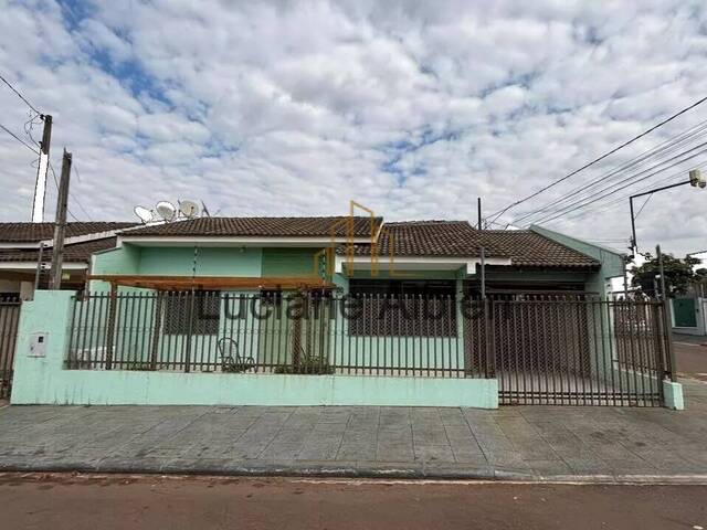 #37 - Casa para Venda em Cascavel - PR