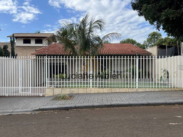 #41 - Casa para Venda em Foz do Iguaçu - PR - 1